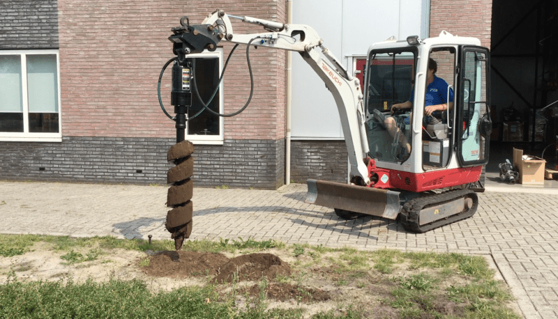 Digga-Erdbohrer für Minibagger von 750 kg bis 2 Tonnen